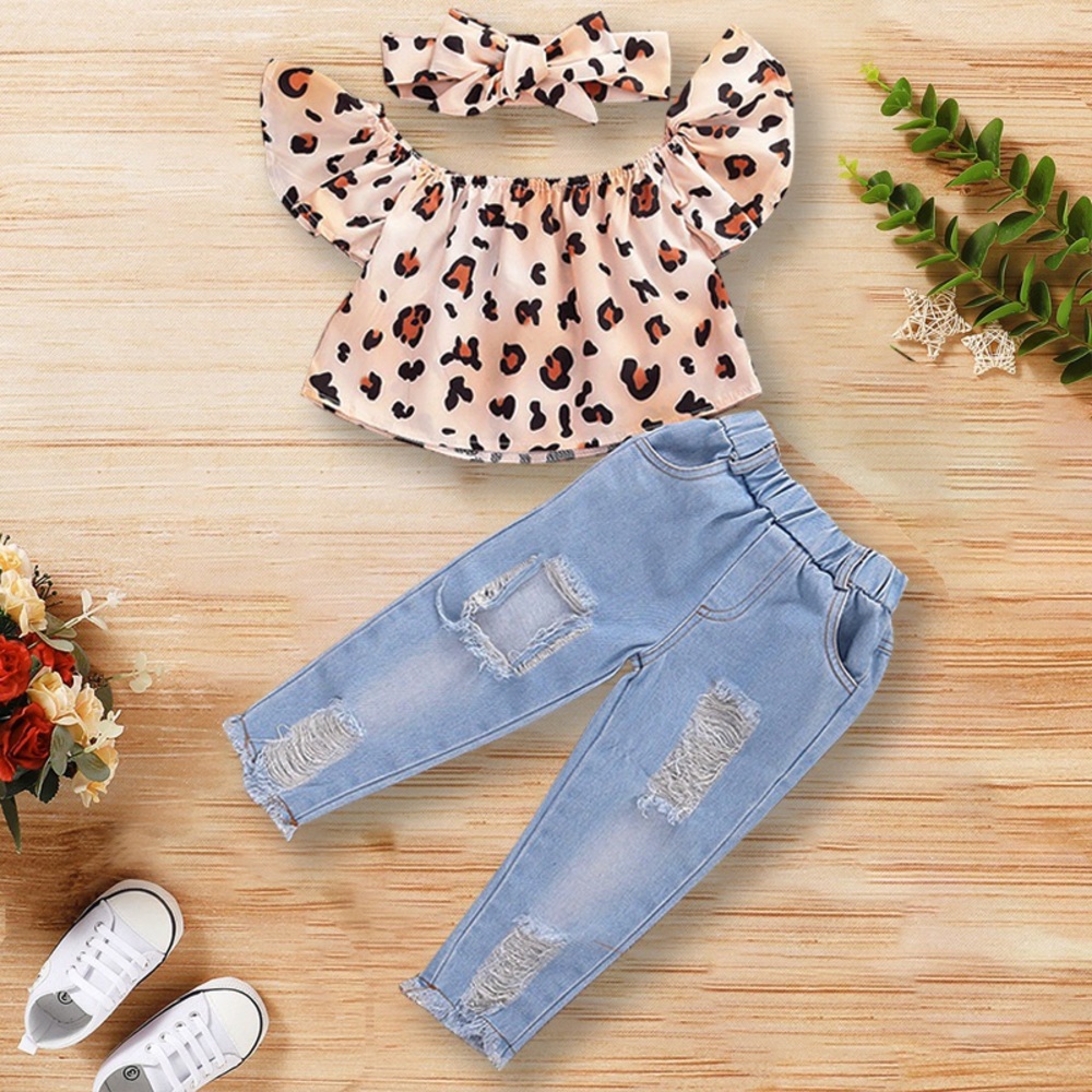 3-Piece Leopard Top, matching headband and Jeans